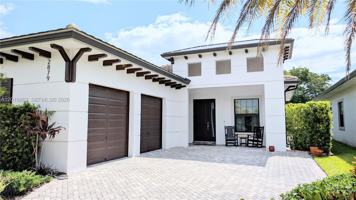 featured image of 2879 Gin Berry Way