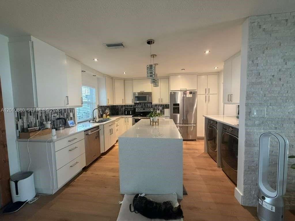 8202 Nw 91st Ter #8202 - Photo 4 of 29