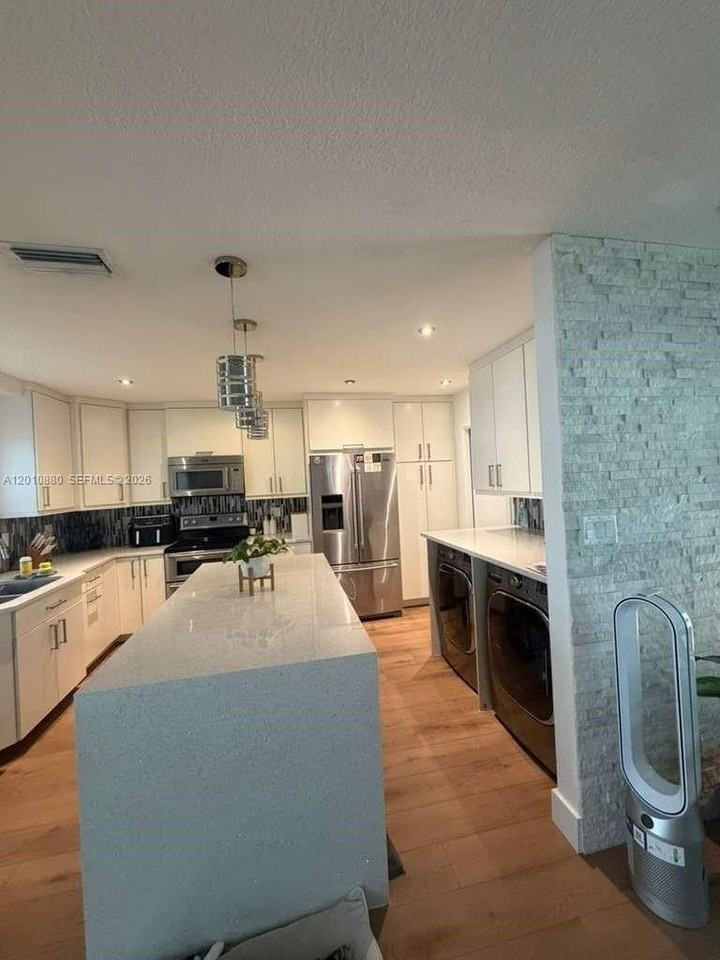8202 Nw 91st Ter #8202 - Photo 6 of 29