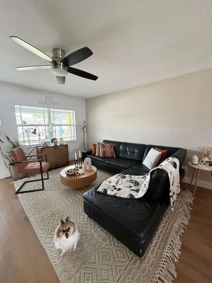 8202 Nw 91st Ter #8202 - Photo 7 of 29