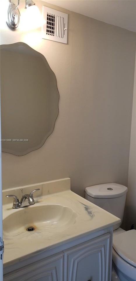851 Three Islands Blvd #502 - Photo 4 of 25