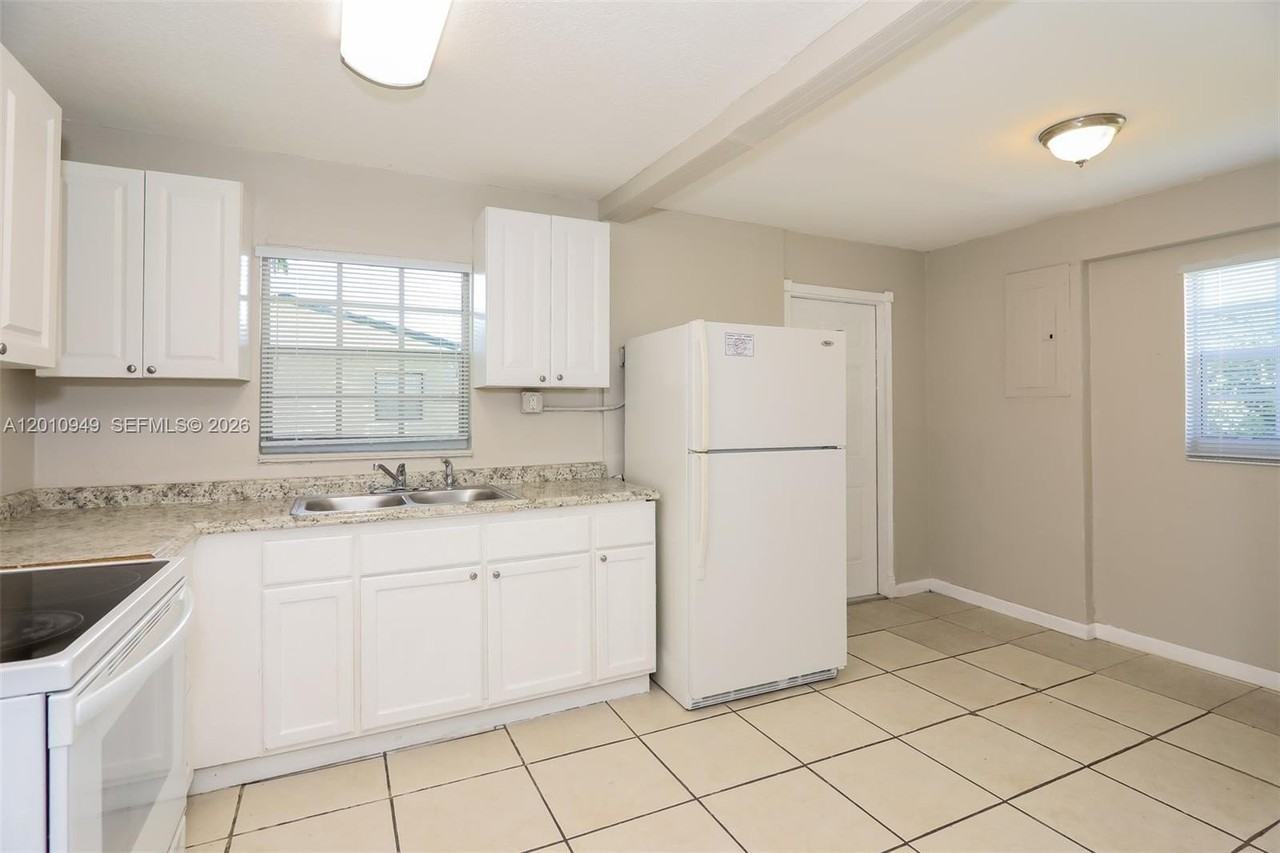 30207 Sw 158th Pl - Photo 5 of 15