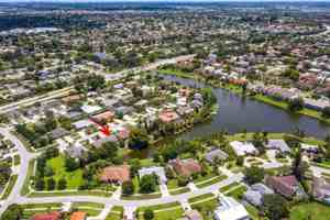 featured image of 1367 Riverside Cir #1367