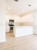 925 Ne 211th St #925 - Photo 1 of 1