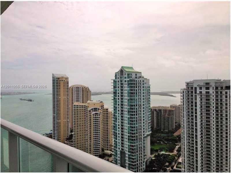 300 S Biscayne Blvd #T3004
