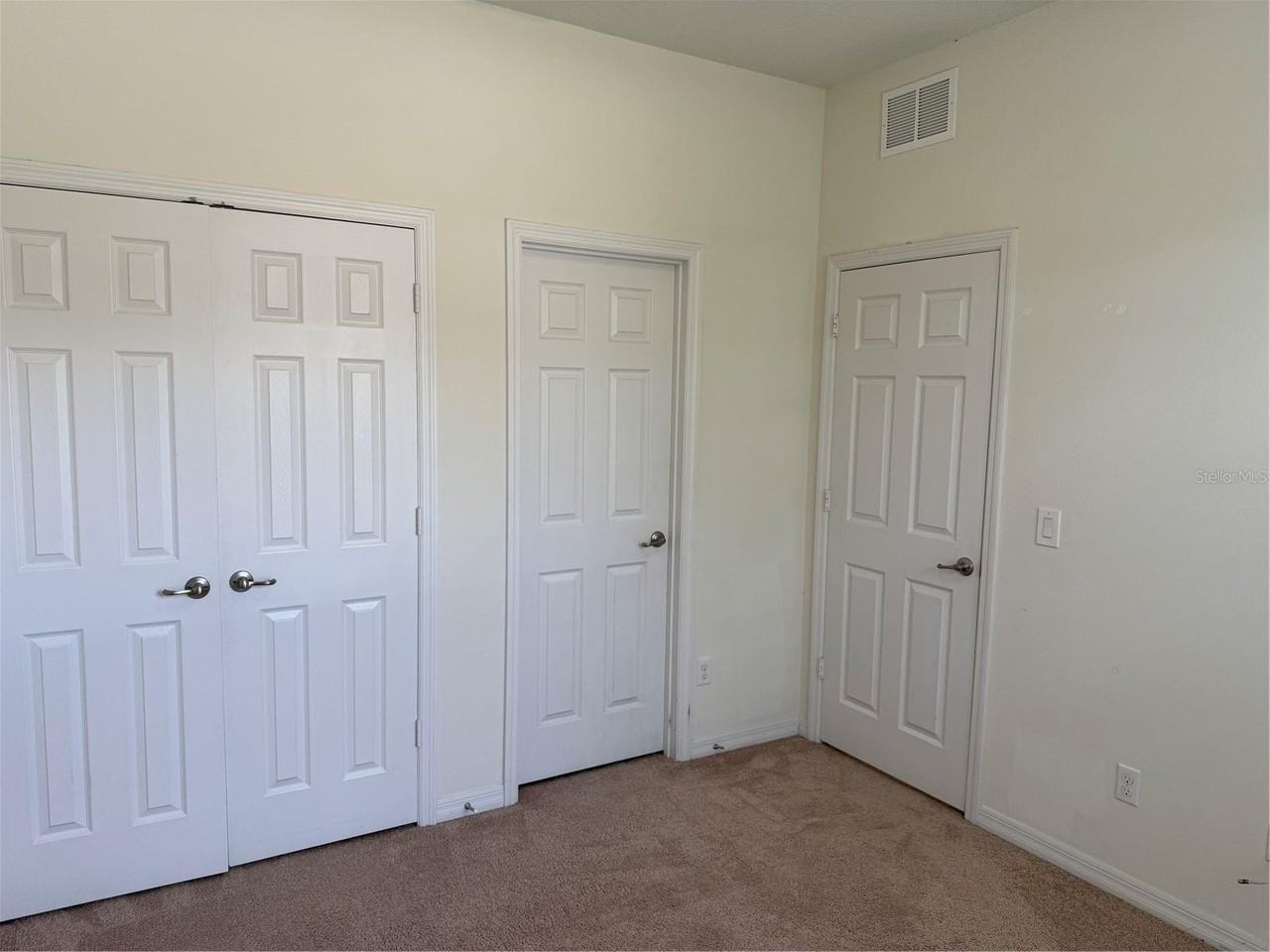 1432 Cabot Dr - Photo 7 of 43