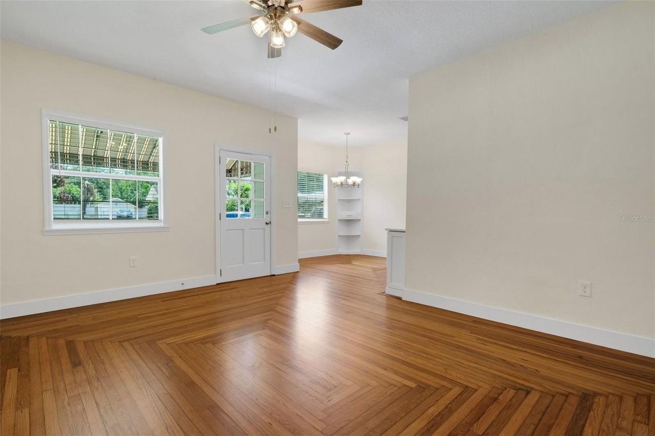 934 Vistabula St - Photo 3 of 29