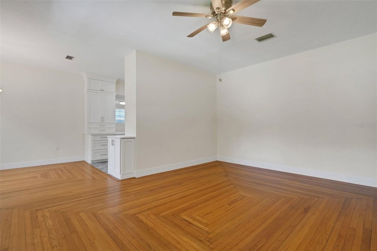 934 Vistabula St - Photo 6 of 29