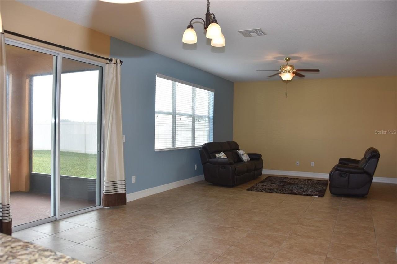 2274 Geneva Dr - Photo 5 of 50