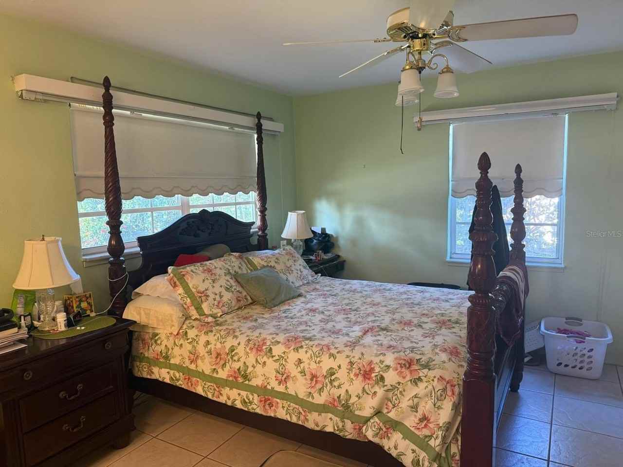 1827 Alta Vista St - Photo 5 of 9