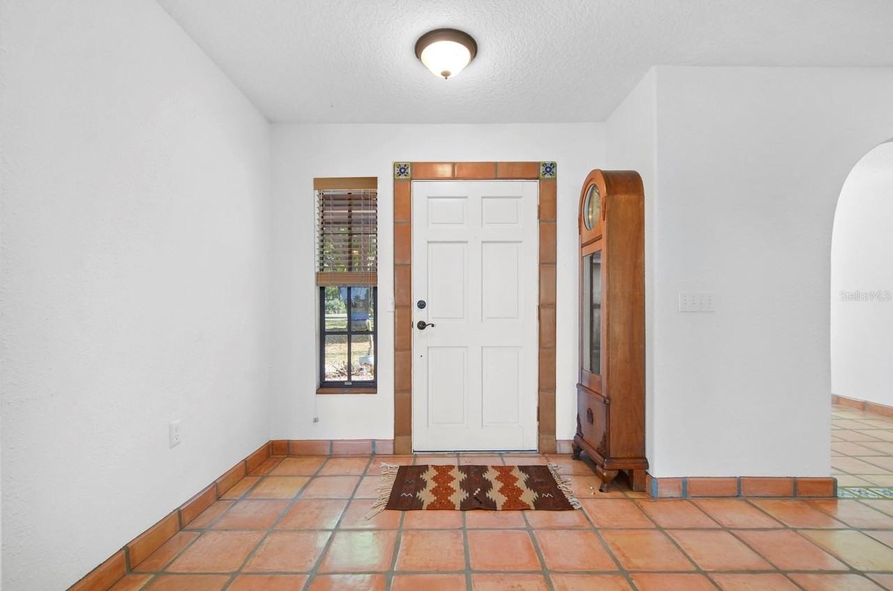 3636 Lake Buynak Rd - Photo 4 of 32