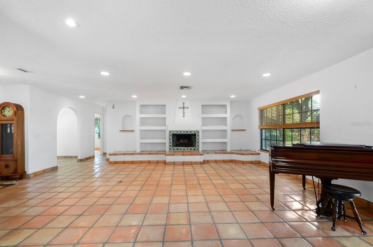 3636 Lake Buynak Rd - Photo 6 of 32