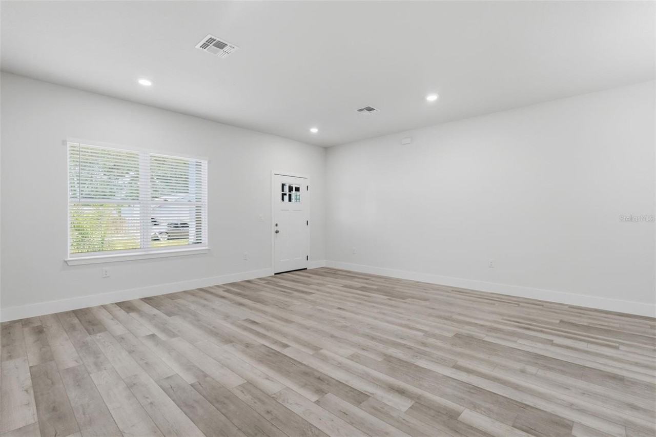 16475 Se 89th Ter - Photo 5 of 46