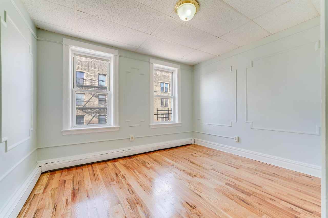 6402 Dewey - Photo 5 of 8