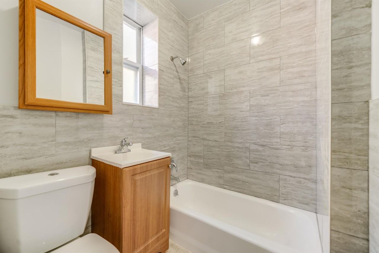 6402 Dewey - Photo 6 of 8