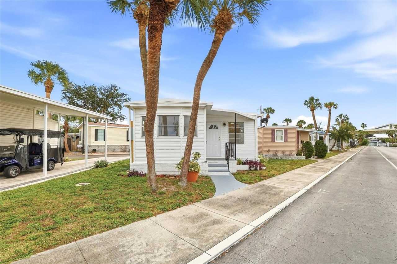 4851 W Gandy Blvd - Photo 4 of 50