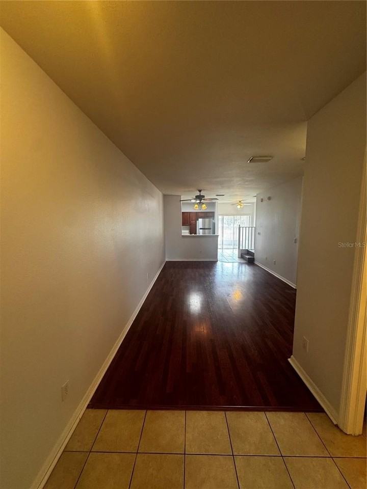 10443 Heron Lake Dr - Photo 2 of 13