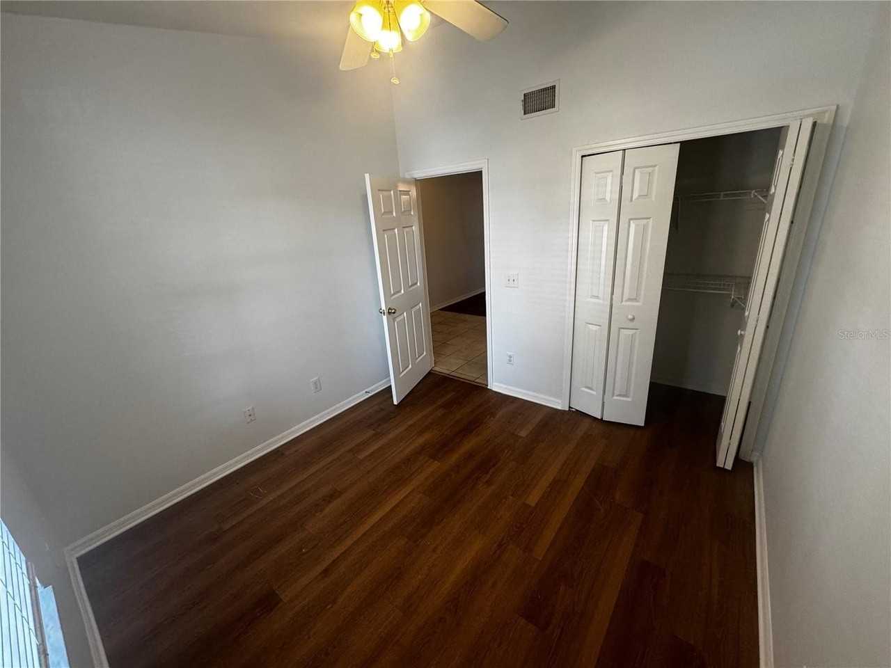 10443 Heron Lake Dr - Photo 3 of 13