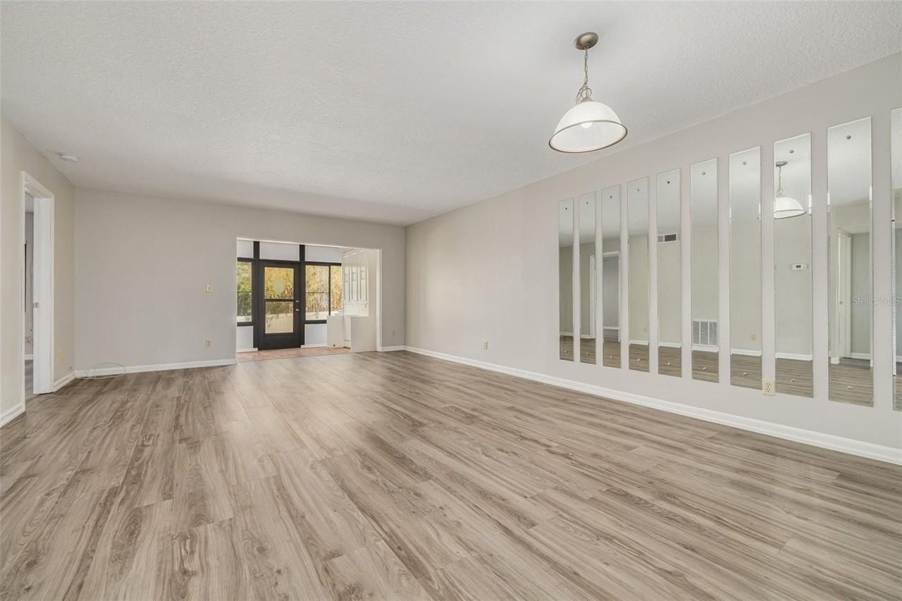 3590 Magnolia Ridge Cir - Photo 5 of 31