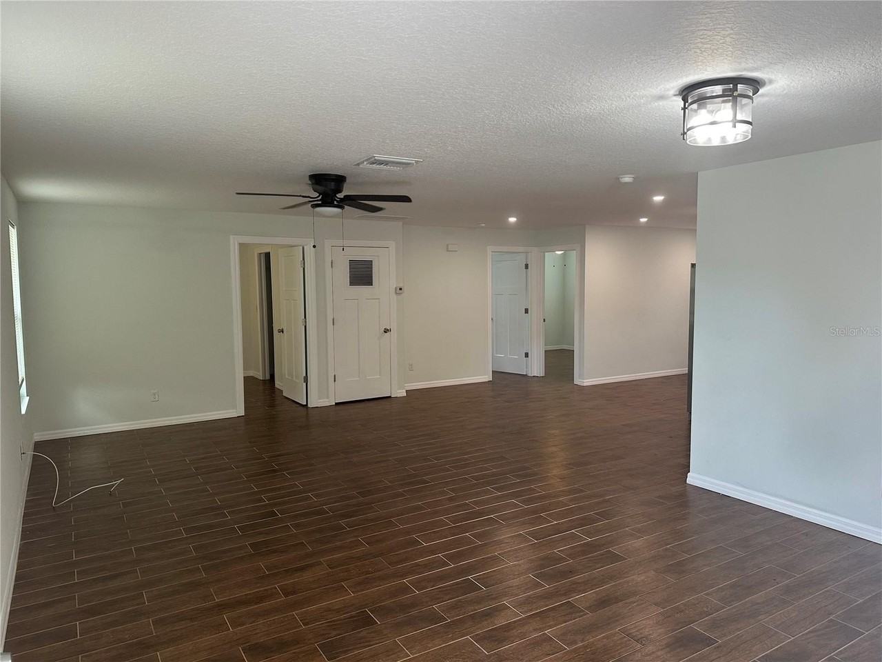 3735 39th Ave N - Photo 3 of 14
