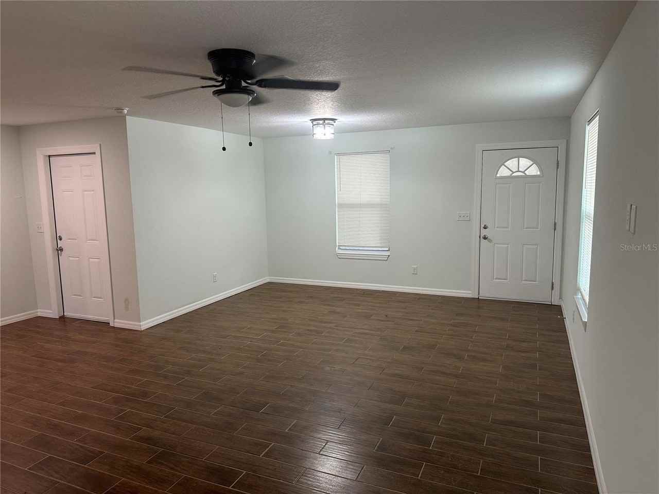 3735 39th Ave N - Photo 4 of 14