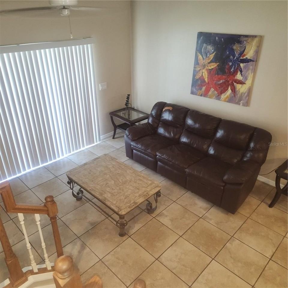 31209 Flannery Ct - Photo 3 of 14