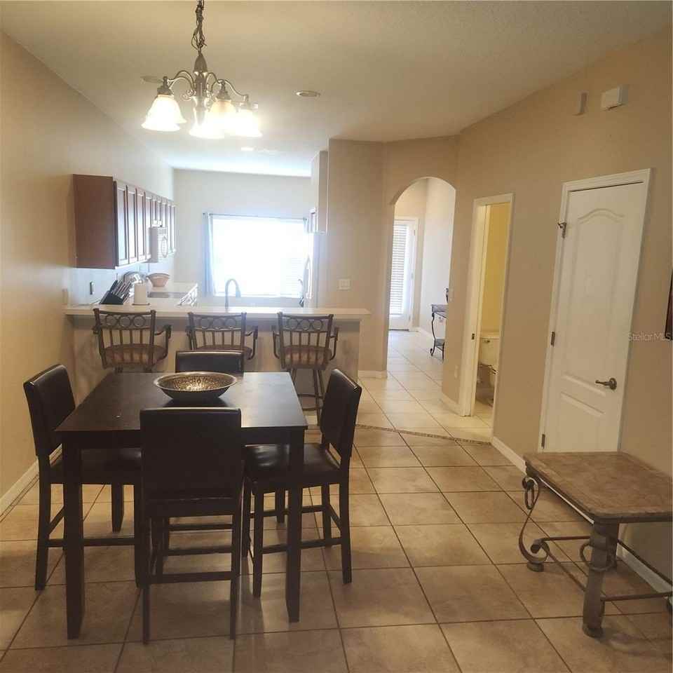 31209 Flannery Ct - Photo 4 of 14