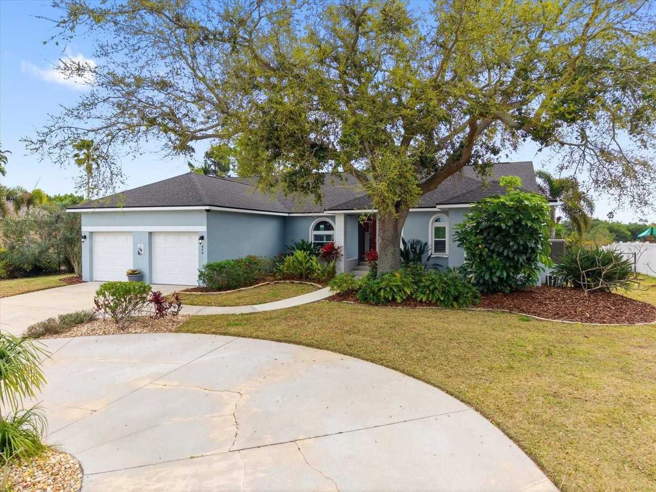846 Birdie Way - Photo 2 of 37