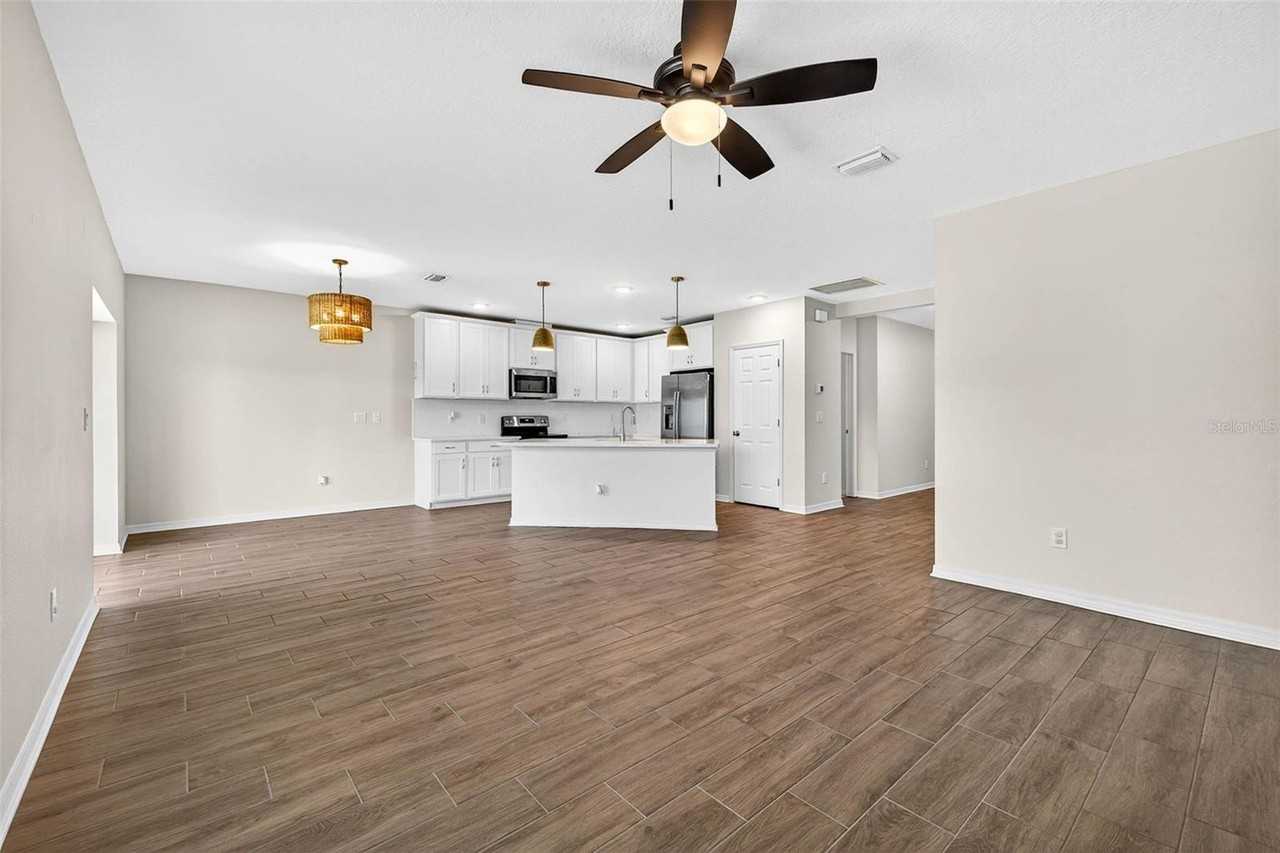 5413 Badini Way - Photo 5 of 28