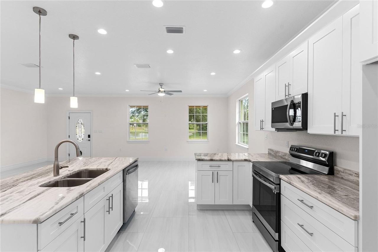 701 E Dr Martin Luther King Jr Blvd - Photo 3 of 12
