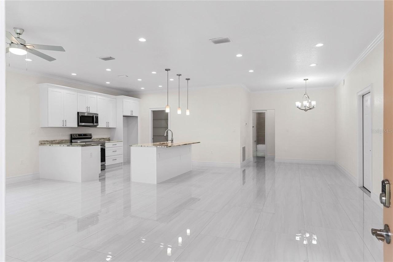 701 E Dr Martin Luther King Jr Blvd - Photo 6 of 12