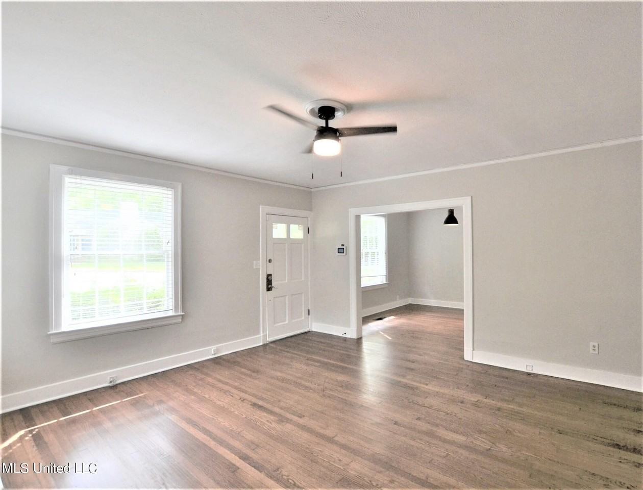 4220 Council Cir - Photo 5 of 30