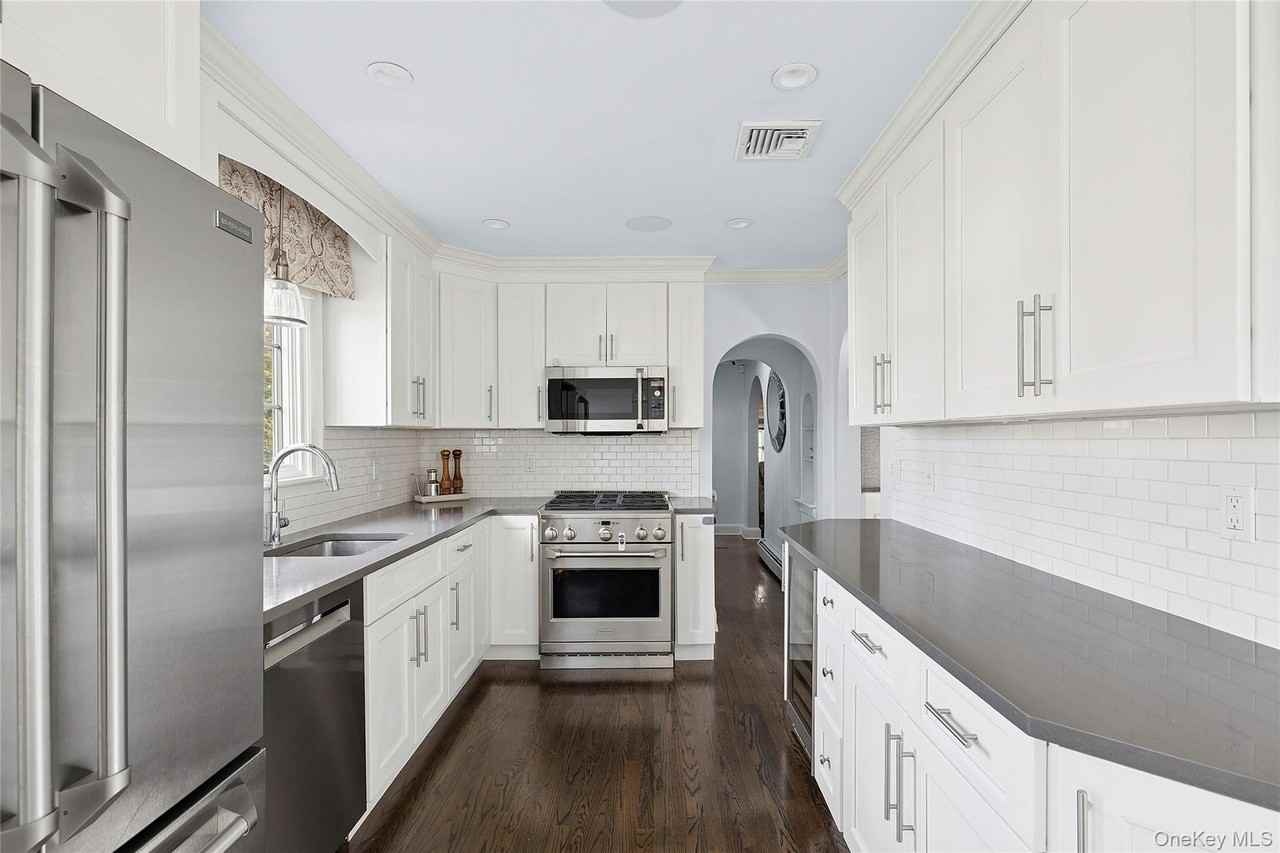 44 Old Ox Rd - Photo 7 of 20