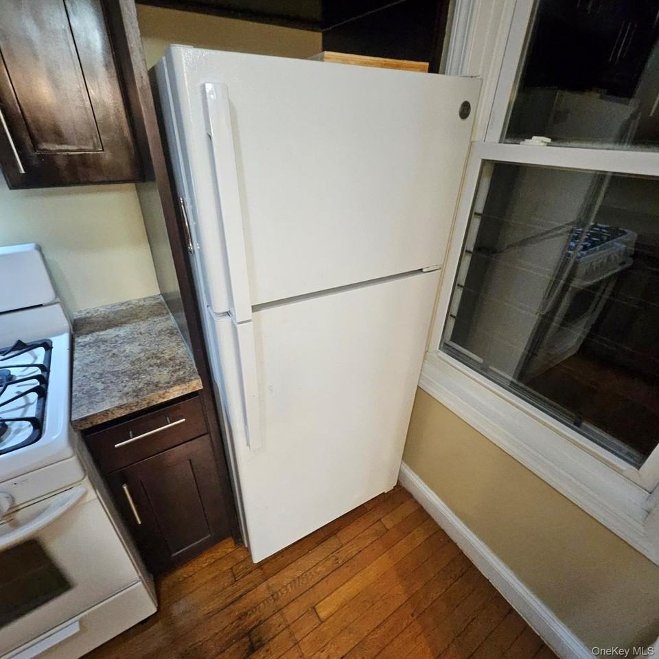 607 S 5th Ave - Photo 6 of 13
