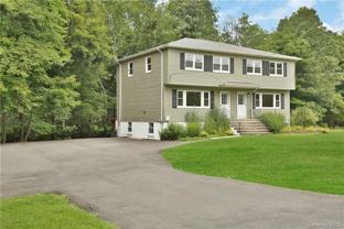 31 Margaret Keahon Dr - Photo 1 of 1