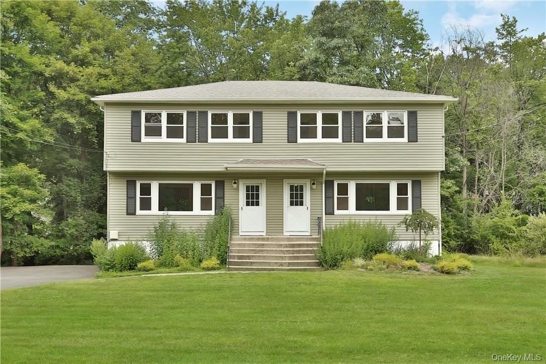 31 Margaret Keahon Dr - Photo 2 of 17