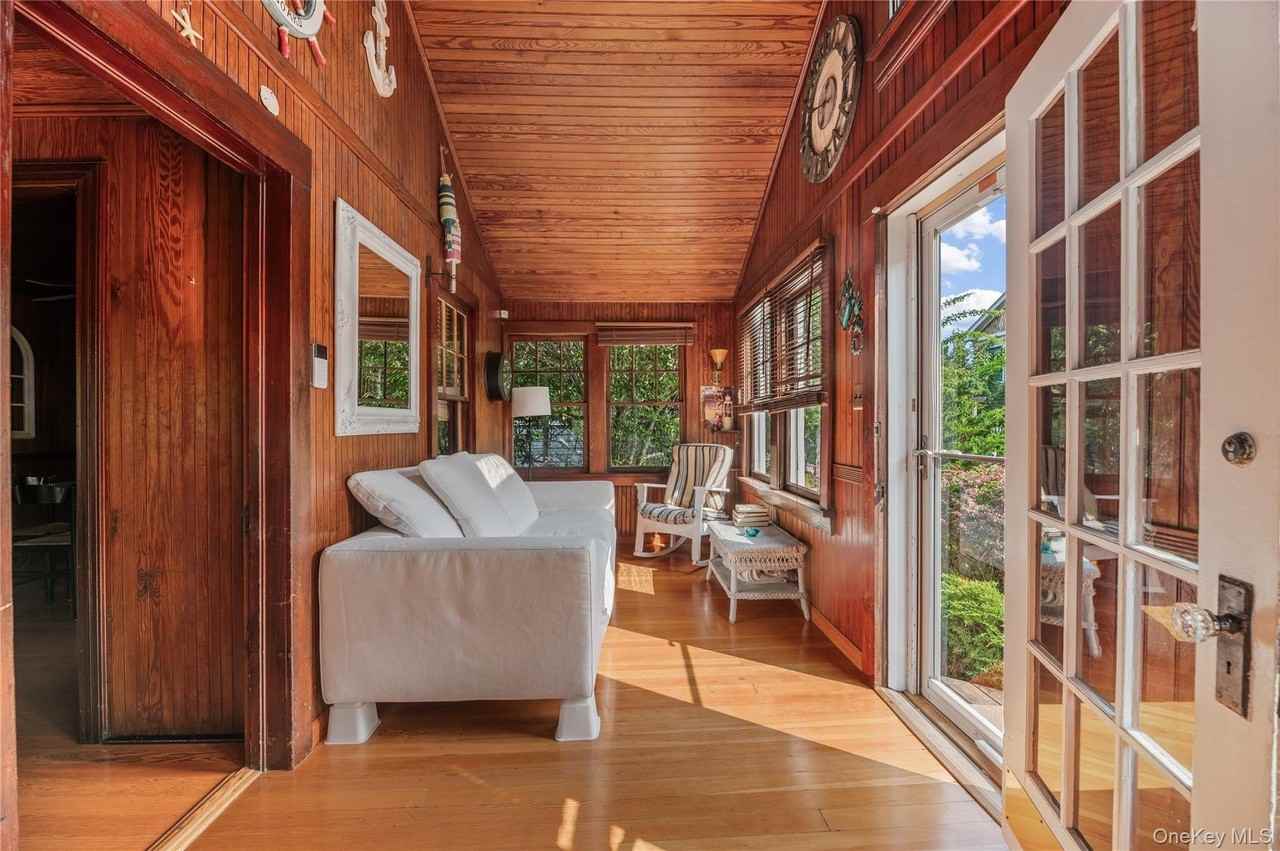 40 Bungalow Walk - Photo 2 of 23
