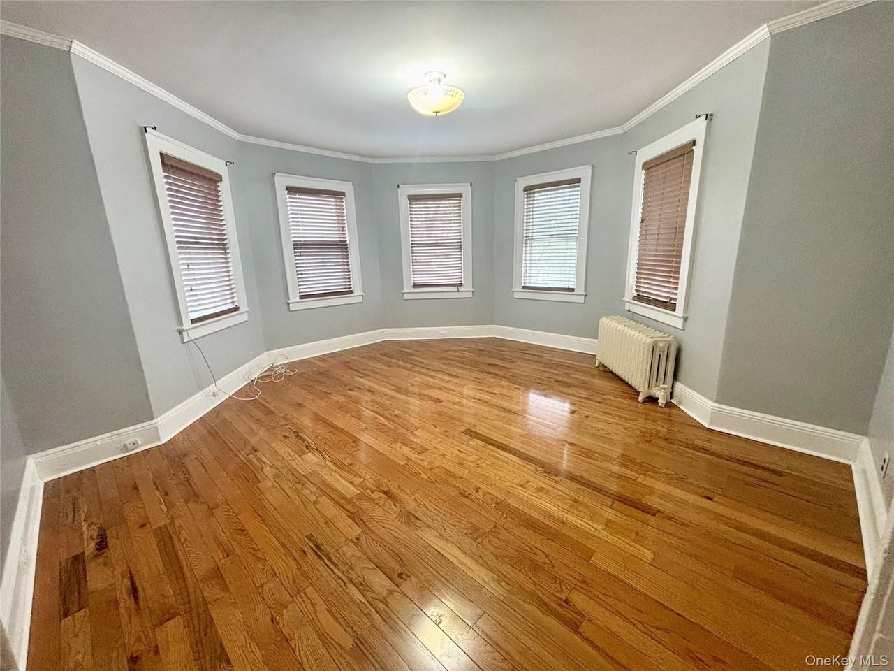 92 Wavecrest St - Photo 2 of 12