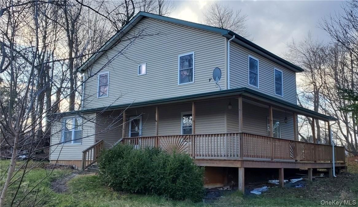 18 Wood Ave #2L - Photo 7 of 8