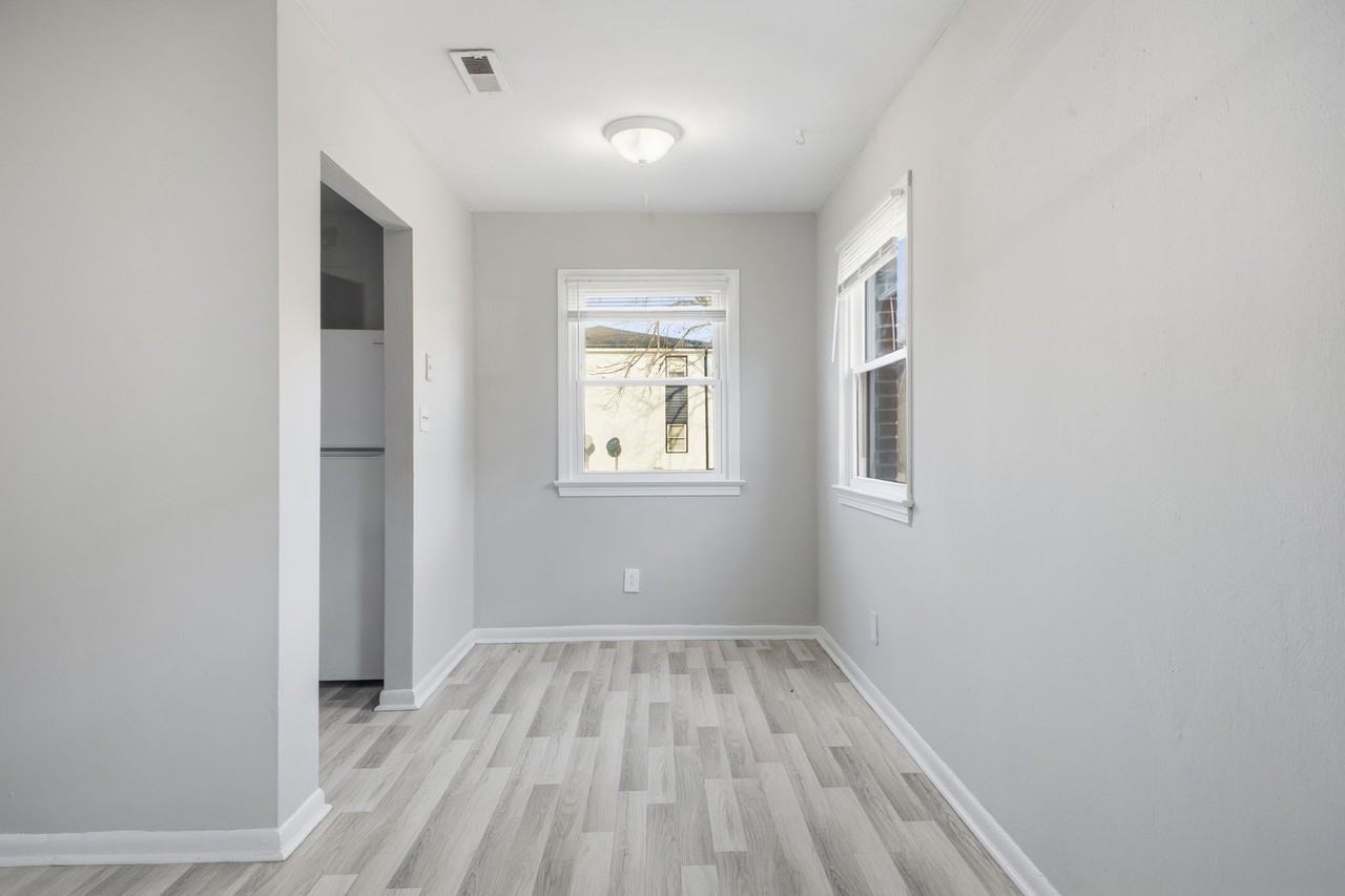507 Ashlawn Dr - Photo 4 of 14