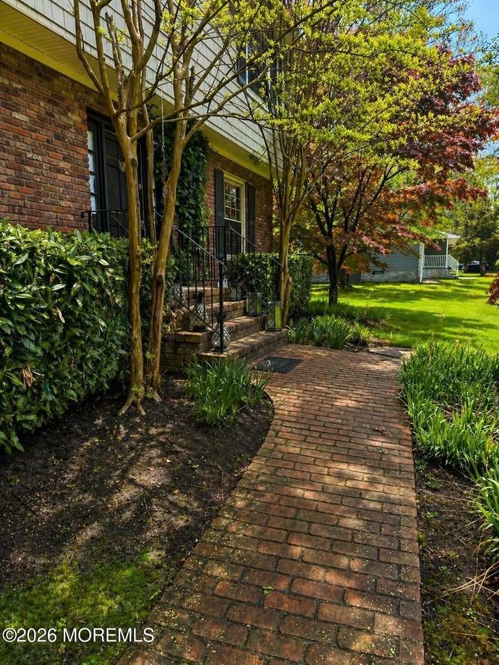 2908 Logan Rd - Photo 2 of 18