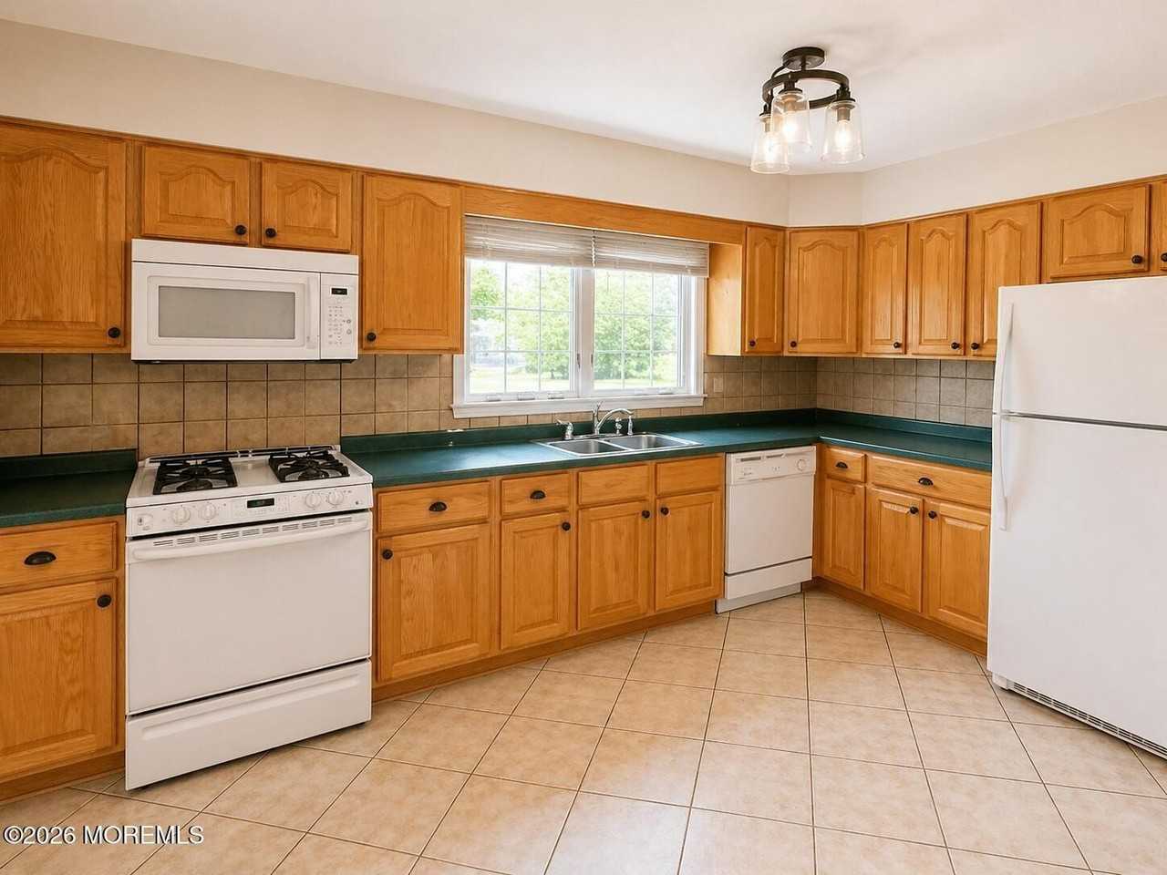 2908 Logan Rd - Photo 7 of 18