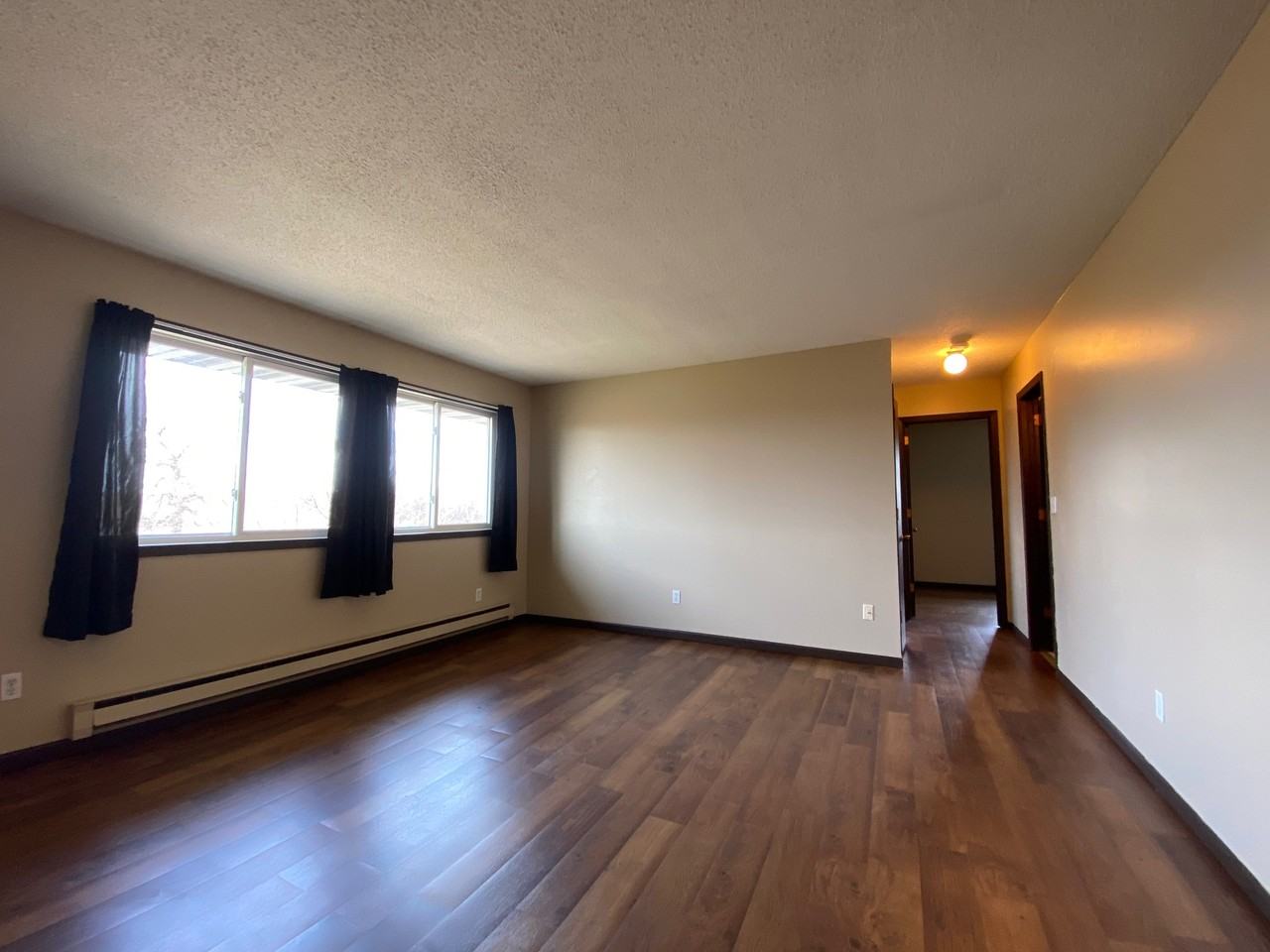 Parkside Apartments - Photo 4 of 17
