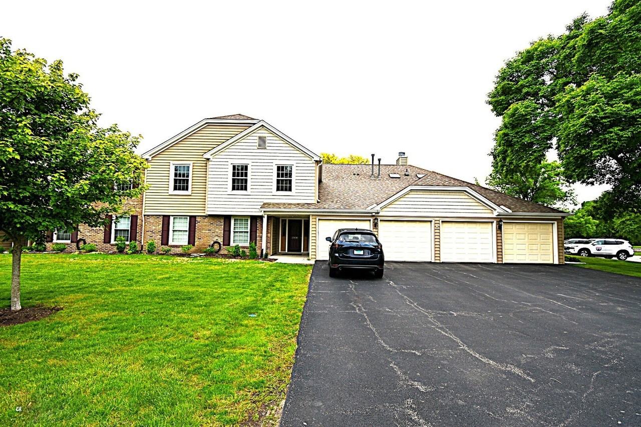 27W705 Windermere Rd #3008