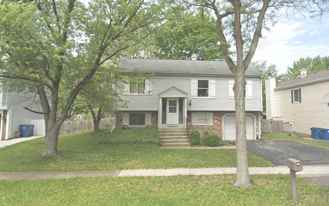 982 Grant St - Photo 1 of 1