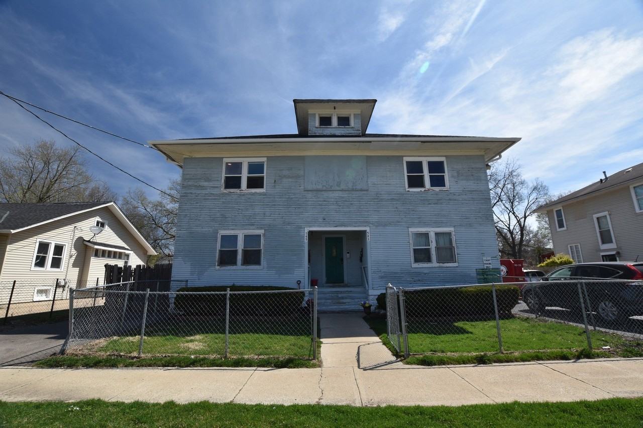 545 Hammond Ave #3 - Photo 2 of 25
