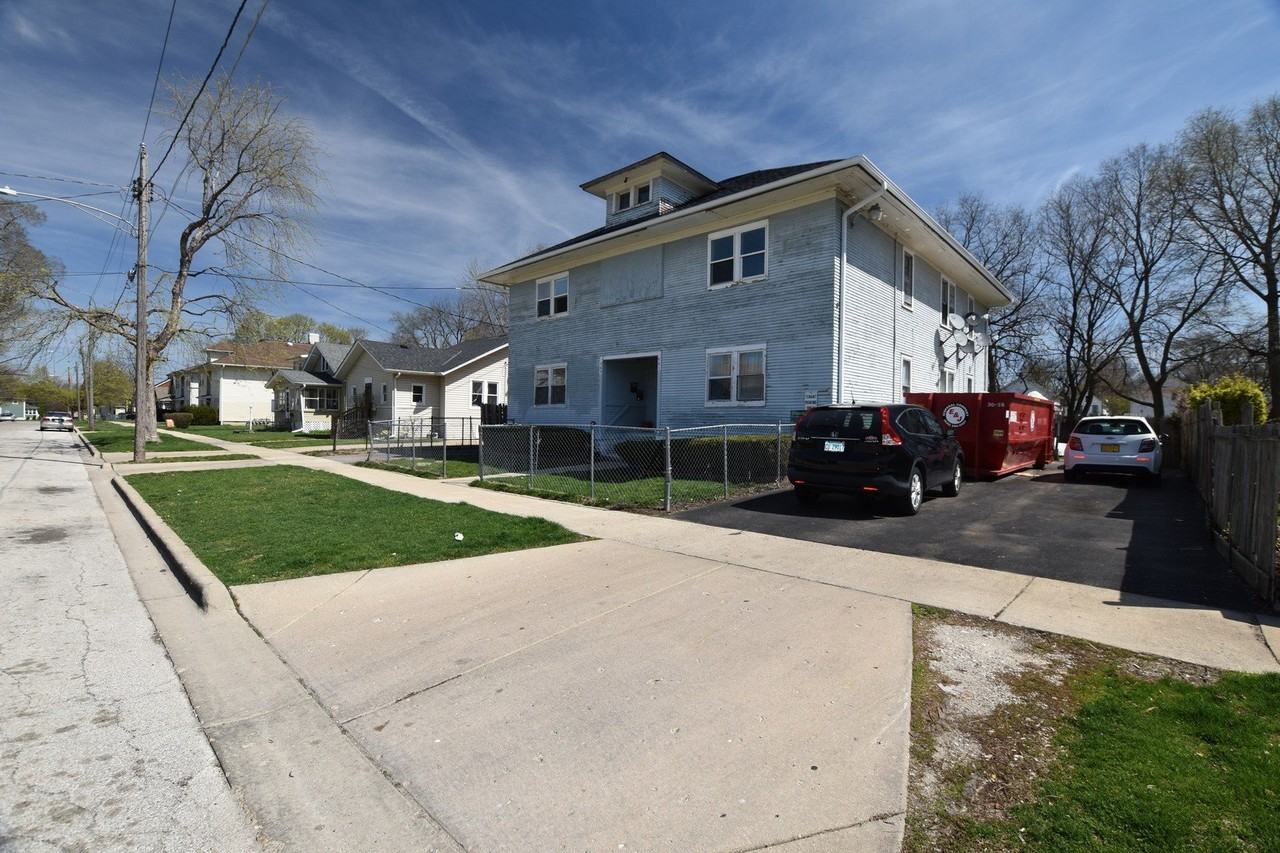 545 Hammond Ave #3 - Photo 4 of 25