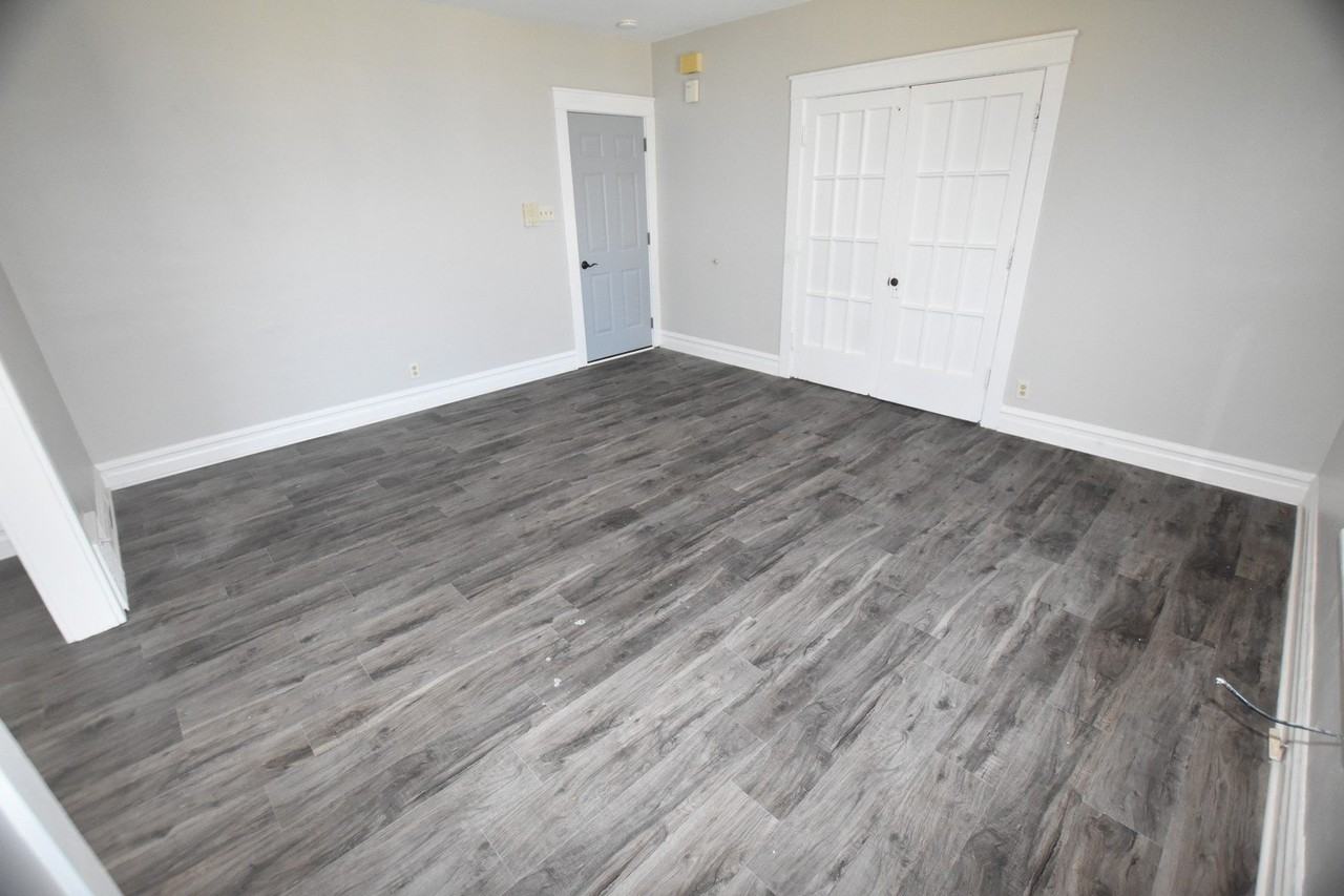 545 Hammond Ave #3 - Photo 7 of 25