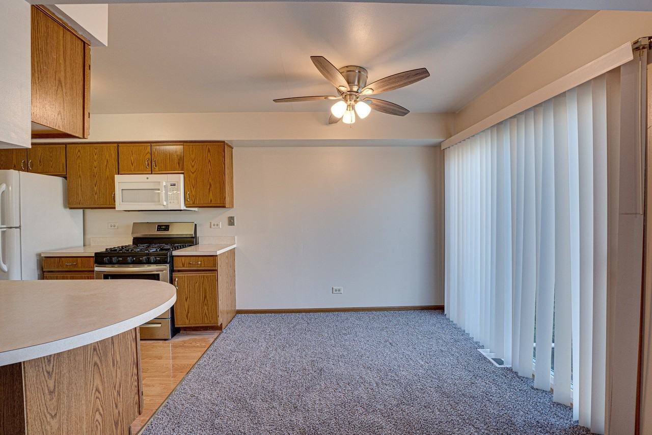 196 Park Ridge Ln - Photo 6 of 19