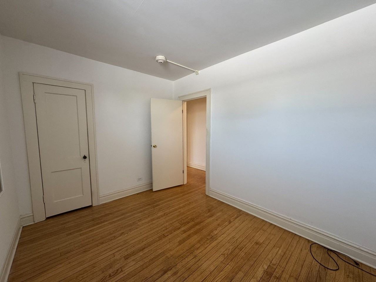 28W579 Stafford Pl #1 - Photo 6 of 12